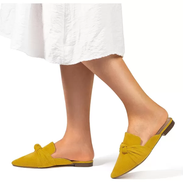 MUSSHOE Mules for Women Flats Comfortable Pointed Toe Slip on Women Mules Flats…