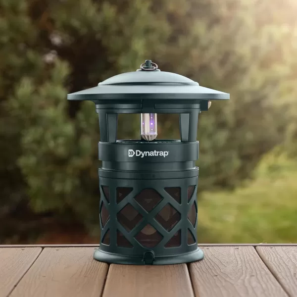 DynaTrap DT2030GRSR 1 Acre Mosquito ampamp Flying Insect Outdoor Trap and Killer  Kills Mosquitoes Flies Wasps Gnats ampamp Other Flying Insects  Green1 Acre Green Trap