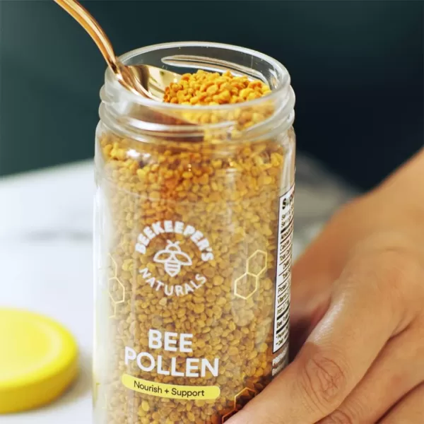 Beekeepers Naturals  100 Raw Bee Pollen Granules Natural Preserved Enzymes Source of Vitamin B Minerals Amino Acids ampamp Protein  Paleo ampamp Keto Friendly Gluten Free 52 oz