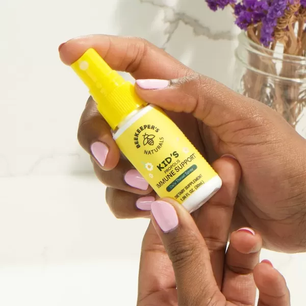 Kids Propolis Throat Spray  Natural Immune Support ampamp Sore Throat Relief  by BEEKEEPERS NATURALS  Has Antioxidants ampamp GlutenFree 106 oz Pack of 1 KidsKids Propolis 1 Pack