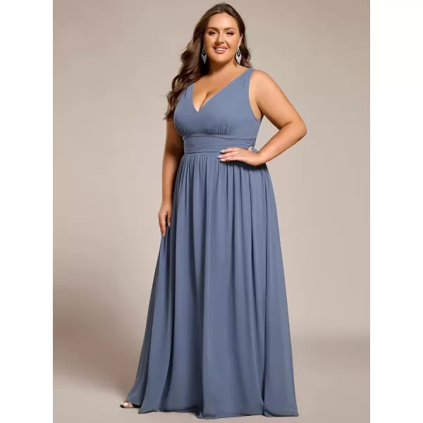 imageEverPretty V Neck Sleeveless Pleated Chiffon Maxi Plus Size Formal Dresses for Women Bridesmaid Dresses 09016DADusty Blue