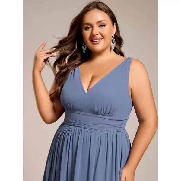 imageEverPretty V Neck Sleeveless Pleated Chiffon Maxi Plus Size Formal Dresses for Women Bridesmaid Dresses 09016DADusty Blue