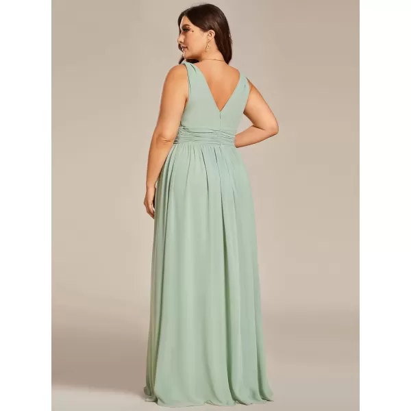 imageEverPretty V Neck Sleeveless Pleated Chiffon Maxi Plus Size Formal Dresses for Women Bridesmaid Dresses 09016DAMint Green