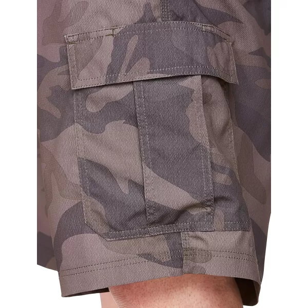 Lee Mens Big ampamp Tall Performance Cargo ShortSmoke Camo