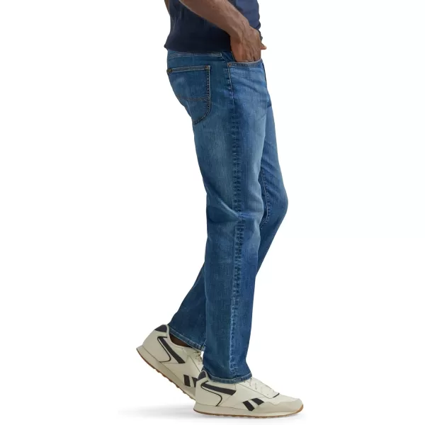 Lee Mens Extreme Motion Athletic Taper JeanEllos