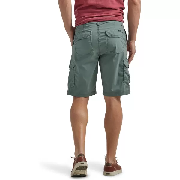 Lee Mens Extreme Motion Crossroad Cargo ShortFort Green