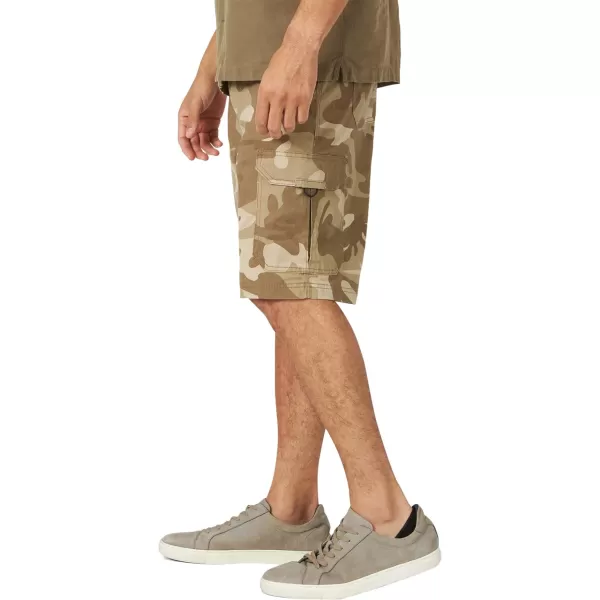 Lee Mens Extreme Motion Crossroad Cargo ShortMountain Lion Camo