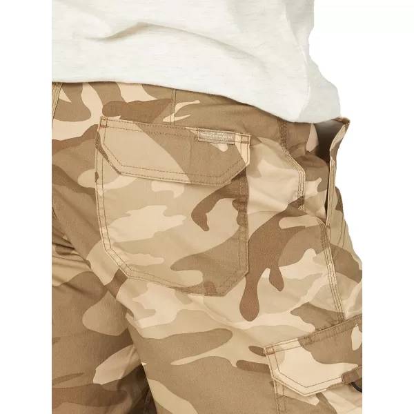 Lee Mens Extreme Motion Crossroad Cargo ShortNew Mountain Lion Camo