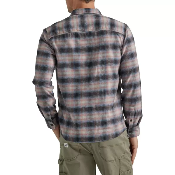 Lee Mens Extreme Motion Flannel Working West ShirtRuby Cocoa Plaid