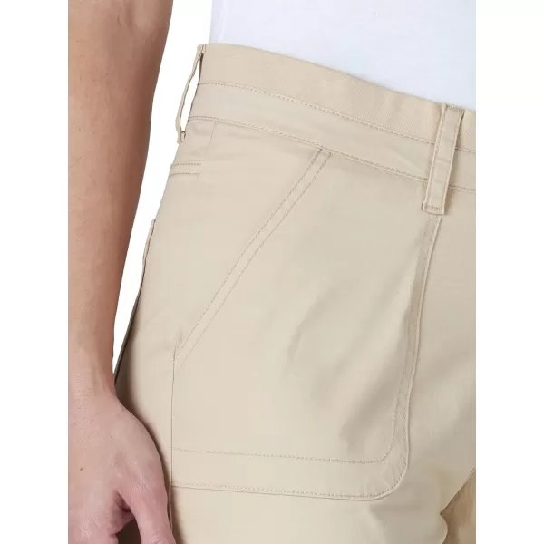 Lee Womens Relaxed Fit Avey Knit Waist Cargo Bermuda ShortCaf