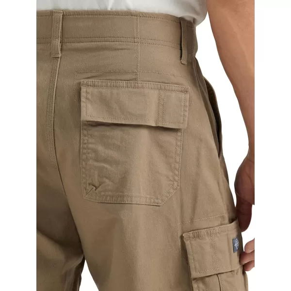 Lee Mens Extreme Motion Carolina Cargo ShortTawny Brown