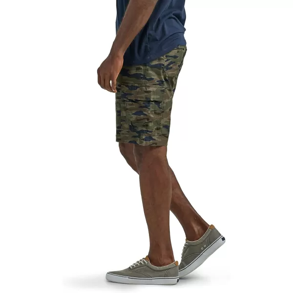 Lee Mens Extreme Motion Carolina Cargo ShortTraditional Camo