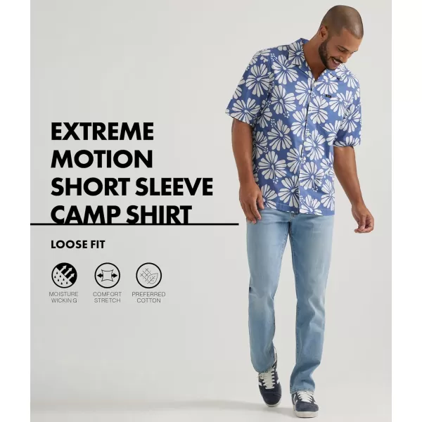 Lee Mens Extreme Motion Short Sleeve Camp ShirtSurf Blue Floral