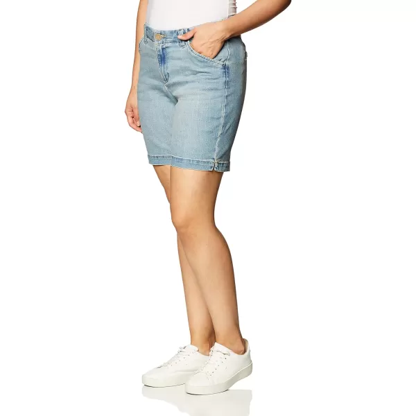 Lee Womens Legendary 7 Chino WalkshortMatinee