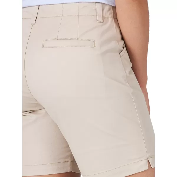 Lee Womens Legendary 7 Chino WalkshortOxford Tan