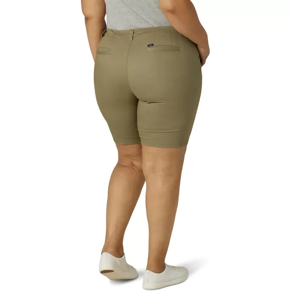 Lee Womens Plus Size Legendary 9 Chino Bermuda ShortDeep Lichen Green