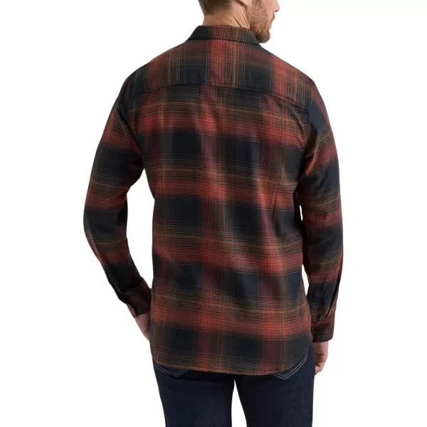 Lee Mens Extreme Motion All Purpose Long Sleeve Worker ShirtSweet Maple Black Plaid