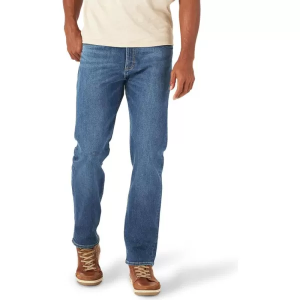 Lee Mens Extreme Motion Slim Straight JeanRuss