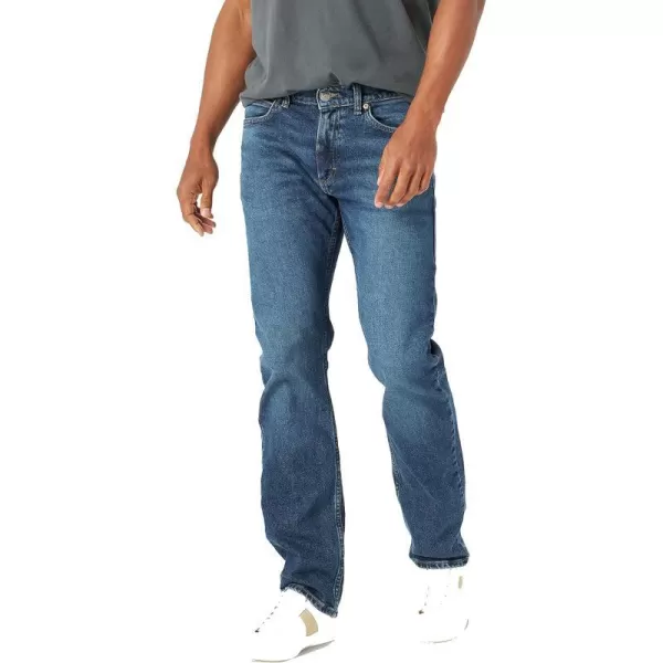 Lee Mens Legendary Slim Straight JeanShowoff