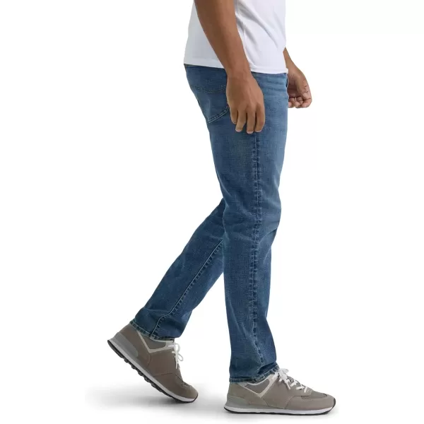 imageLee Mens Extreme Motion Regular Taper JeanJumper