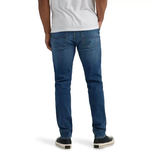 imageLee Mens Extreme Motion Skinny JeanShips Out