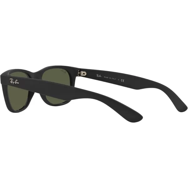 RayBan RB2132 New Wayfarer Mirrored Square SunglassesRubber BlackLight Green Mirrored Silver