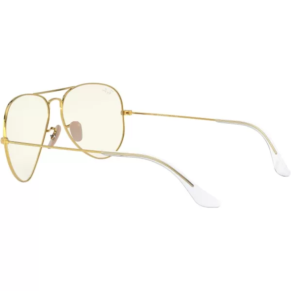 RayBan RB3025 Classic Evolve Photochromic Aviator SunglassesGoldClear to Grey Photochromic