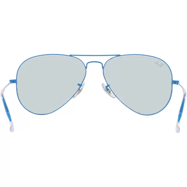 RayBan RB3025 Classic Evolve Photochromic Aviator SunglassesLight BluePhotochromic Evolve GreyDark Violet