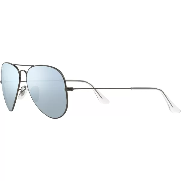 RayBan RB3025 Classic Mirrored Aviator SunglassesMatte GunmetalLight Green Mirrored Silver