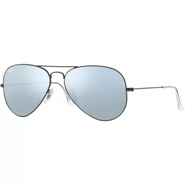 RayBan RB3025 Classic Mirrored Aviator SunglassesMatte GunmetalLight Green Mirrored Silver