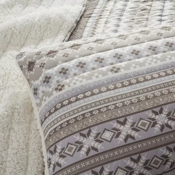 BearPaw  King Quilt Set 3Piece Bedding with Sherpa Reverse ampamp Matching Shams Warm ampamp Cozy Home Decor Winnie Beige KingBeige