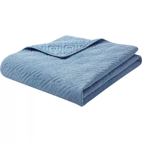BearPaw  Twin Quilt Set 2Piece Bedding Set with Matching Sham Cozy ampamp Warm Home Decor Camilia Rust TwinTwin XLBlue