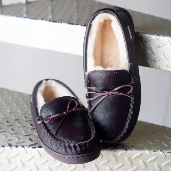 imageBEARPAW Mens Mach IV Multiple Colors  Mens Slippers  Mens Shoes  Comfortable ampamp LightWeightChocolate