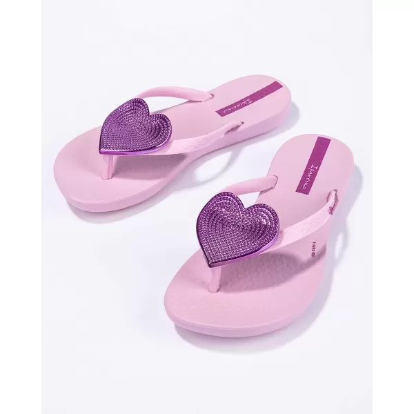 imageIpanema Wave Heart II Kids Flip Flops  Stylish and Comfortable Summer Sandals with NonSlip Sole for Active PlayLilacPink