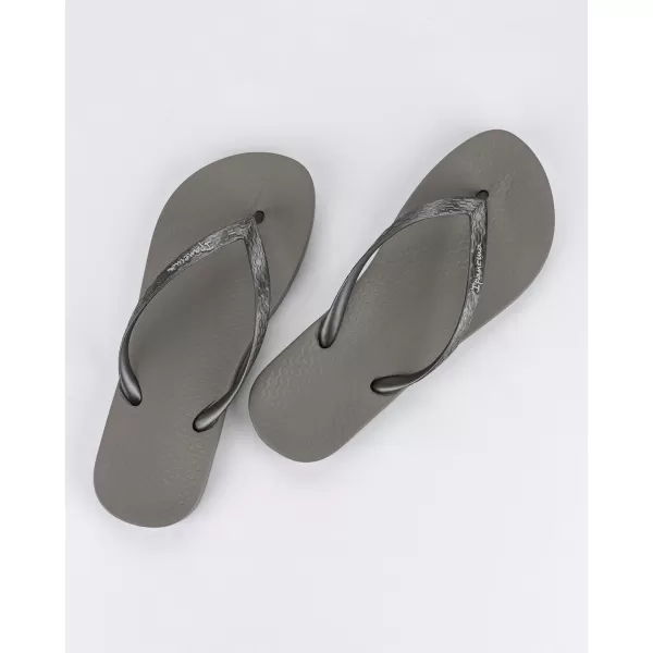 imageIpanema Womens Ana Collection Flip FlopsAna Tan  GreySilver