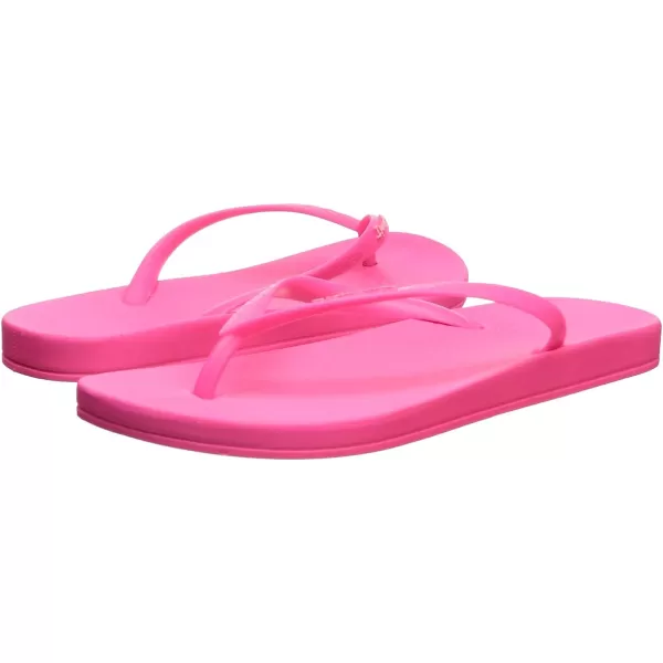imageIpanema Womens Ana Collection Flip FlopsPink