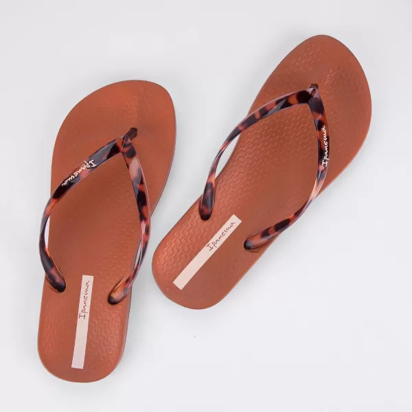 imageIpanema Womens Ana Connect Fem Flip FlopsBrownClear