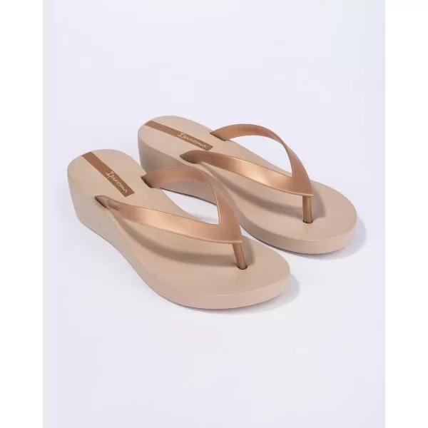 imageIpanema Womens Selfie Platform SandalsBeigeGold