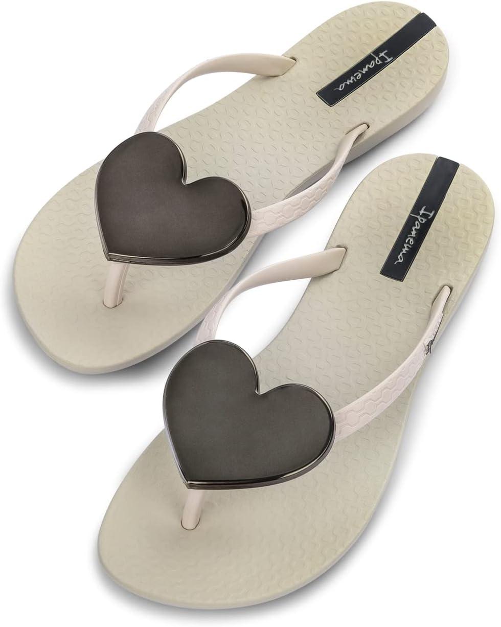 imageIpanema Womens Wave Heart Flip FlopBeigeBlack