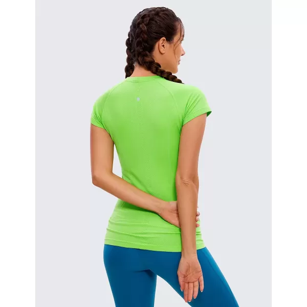 CRZ YOGA Seamless Workout Shirts for Women Short Sleeve Sports Tees Quick Dry Breathable Gym Athletic TopsGreen Glow