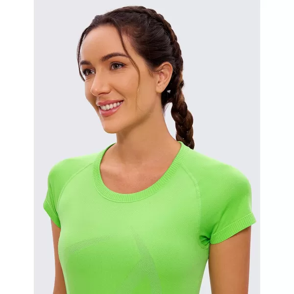 CRZ YOGA Seamless Workout Shirts for Women Short Sleeve Sports Tees Quick Dry Breathable Gym Athletic TopsGreen Glow