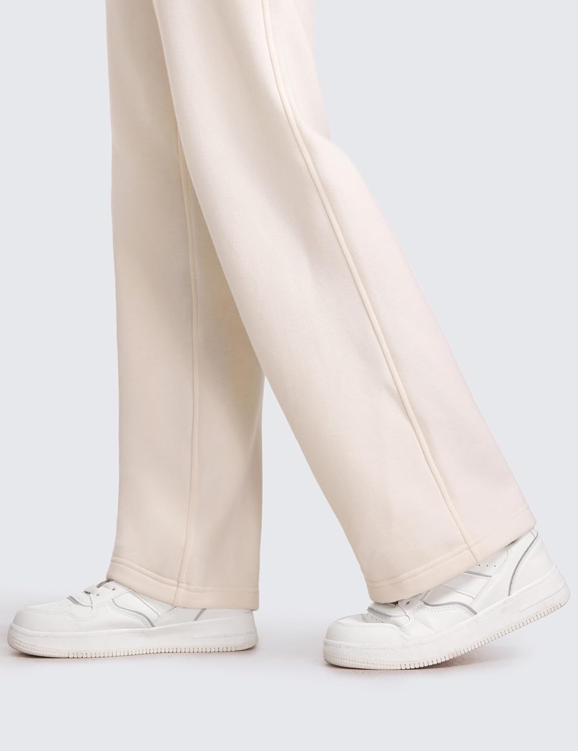 CRZ YOGA Cotton Fleece Lined Sweatpants Women 30quot Straight Leg Casual Lounge Sweat Pants for WomenWhite Apricot