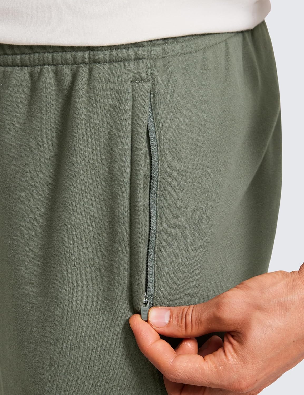 CRZ YOGA Cotton Fleece Sweatpants for Men 32quot Loosed Fit Lounge Casual Elastic Bottom Sweat Pants with Zipper PocketsLight Army Green