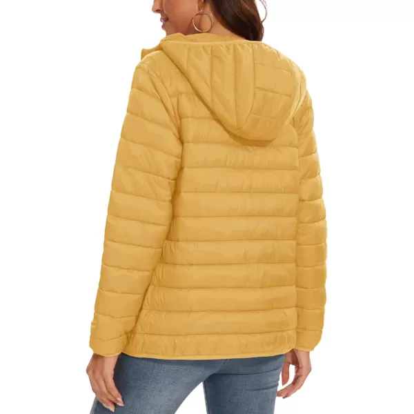 MAGCOMSEN Women's Hooded Puffer Jacket Lightweight Quilted Padded Coat 4 Pockets Zip-up Winter Warm Outerwear