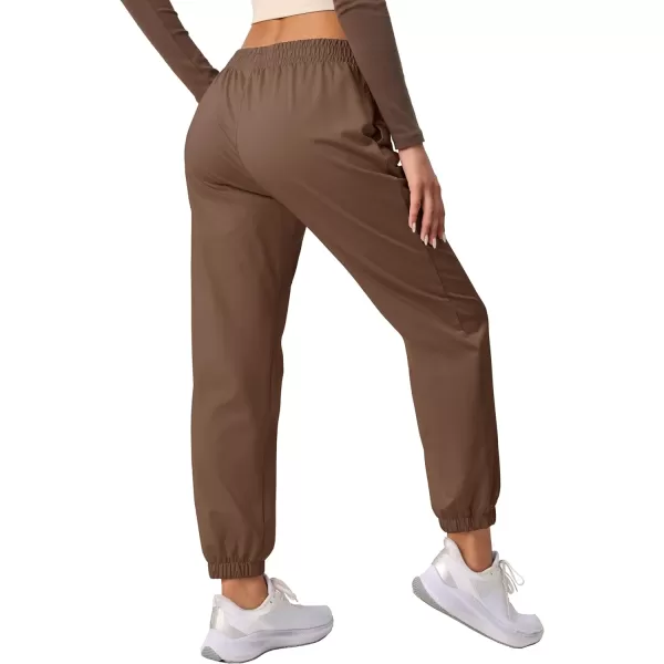 MAGCOMSEN Women's Joggers with Pockets Fleece Lined Water Resistant Warm Sweatpants Winter Jogging Hiking Pants
