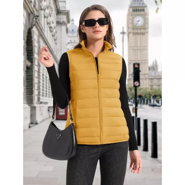 MAGCOMSEN Women's Lightweight Puffer Vest Sleeveless Quilted Stand Collar Zip Jacket 4 Pockets Padded Outerwear Vests