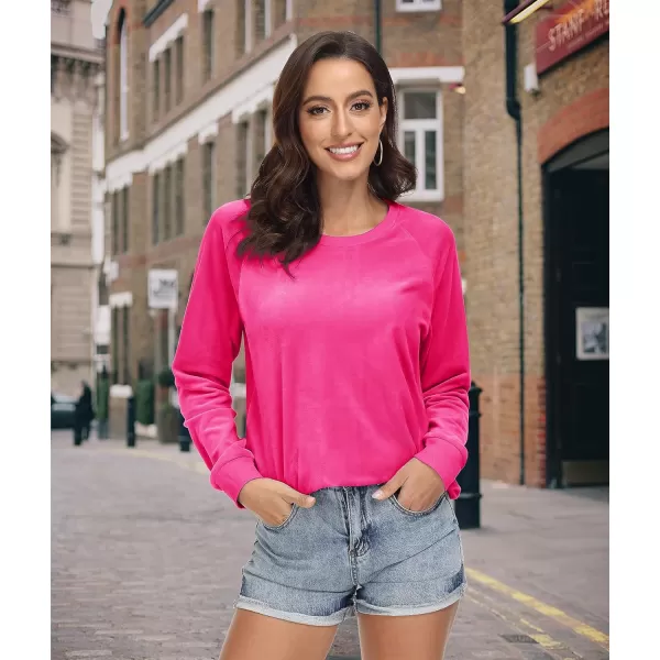 MAGCOMSEN Women's Velour Sweatshirts Crewneck Long Sleeve Casual Pullover Soft Warm Shirts Velvet Tops Winter Fall