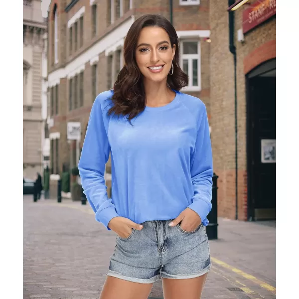 MAGCOMSEN Women's Velour Sweatshirts Crewneck Long Sleeve Casual Pullover Soft Warm Shirts Velvet Tops Winter Fall