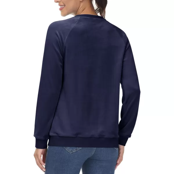 MAGCOMSEN Women's Velour Sweatshirts Crewneck Long Sleeve Casual Pullover Soft Warm Shirts Velvet Tops Winter Fall