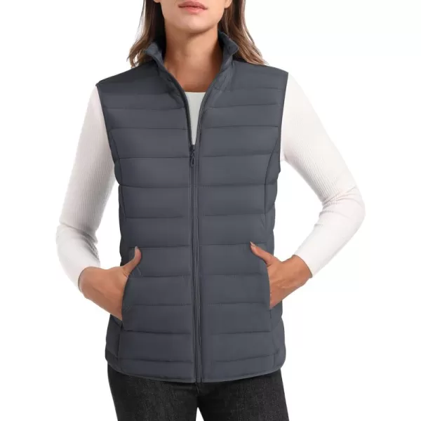 MAGCOMSEN Women's Lightweight Puffer Vest Sleeveless Quilted Stand Collar Zip Jacket 4 Pockets Padded Outerwear Vests